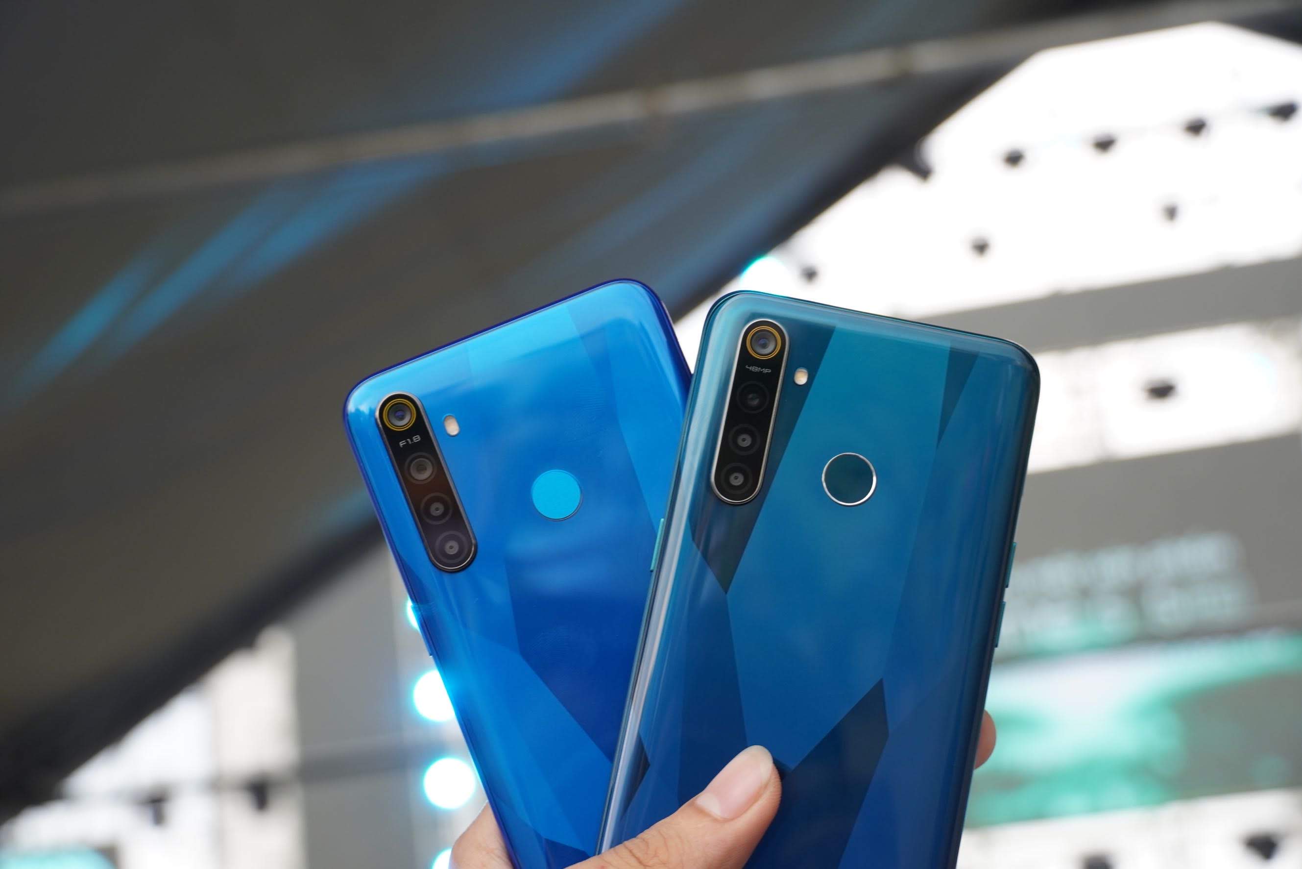 Realme ra mắt bộ đôi Realme 5 và 5 Pro