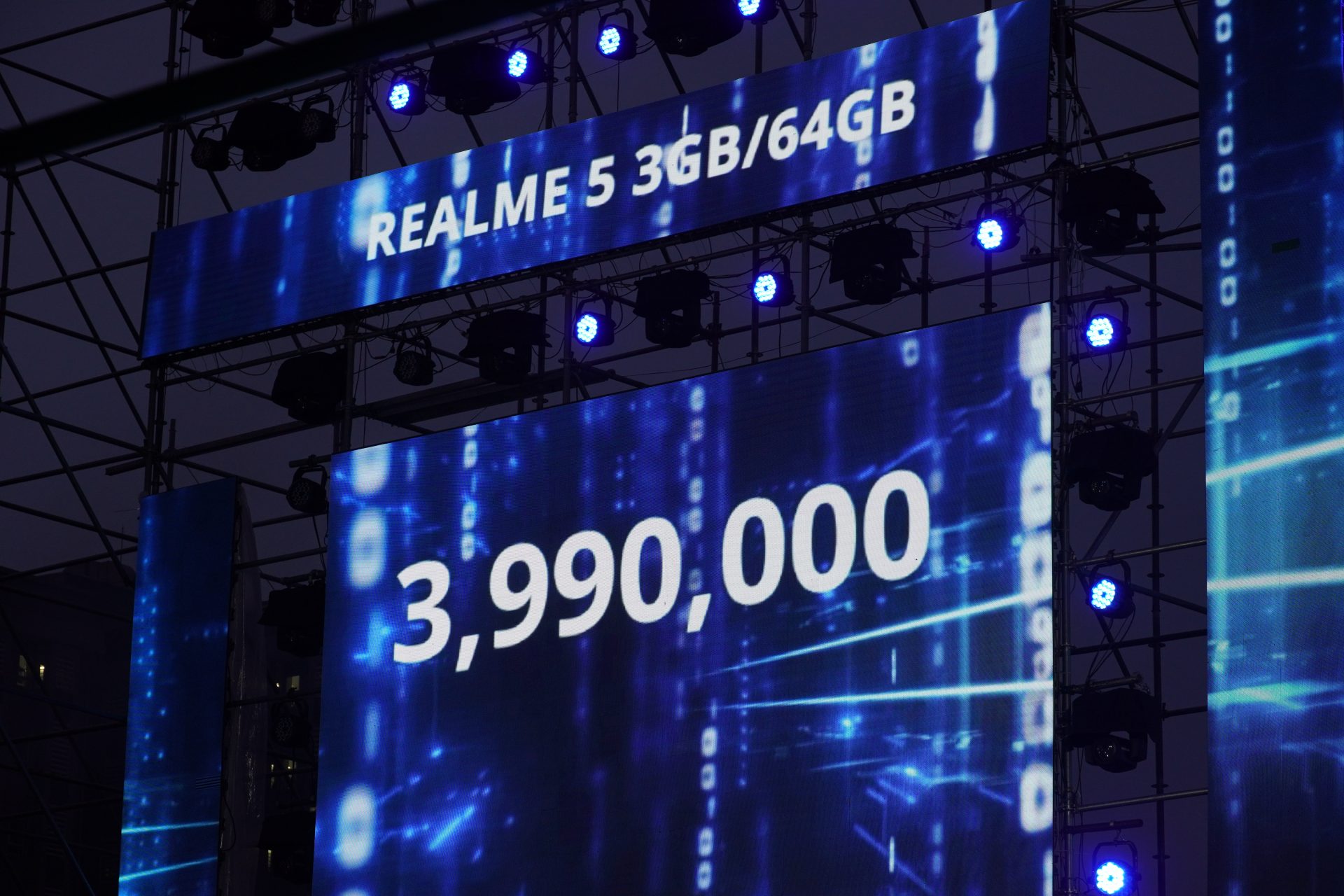 Realme ra mắt bộ đôi Realme 5 và 5 Pro
