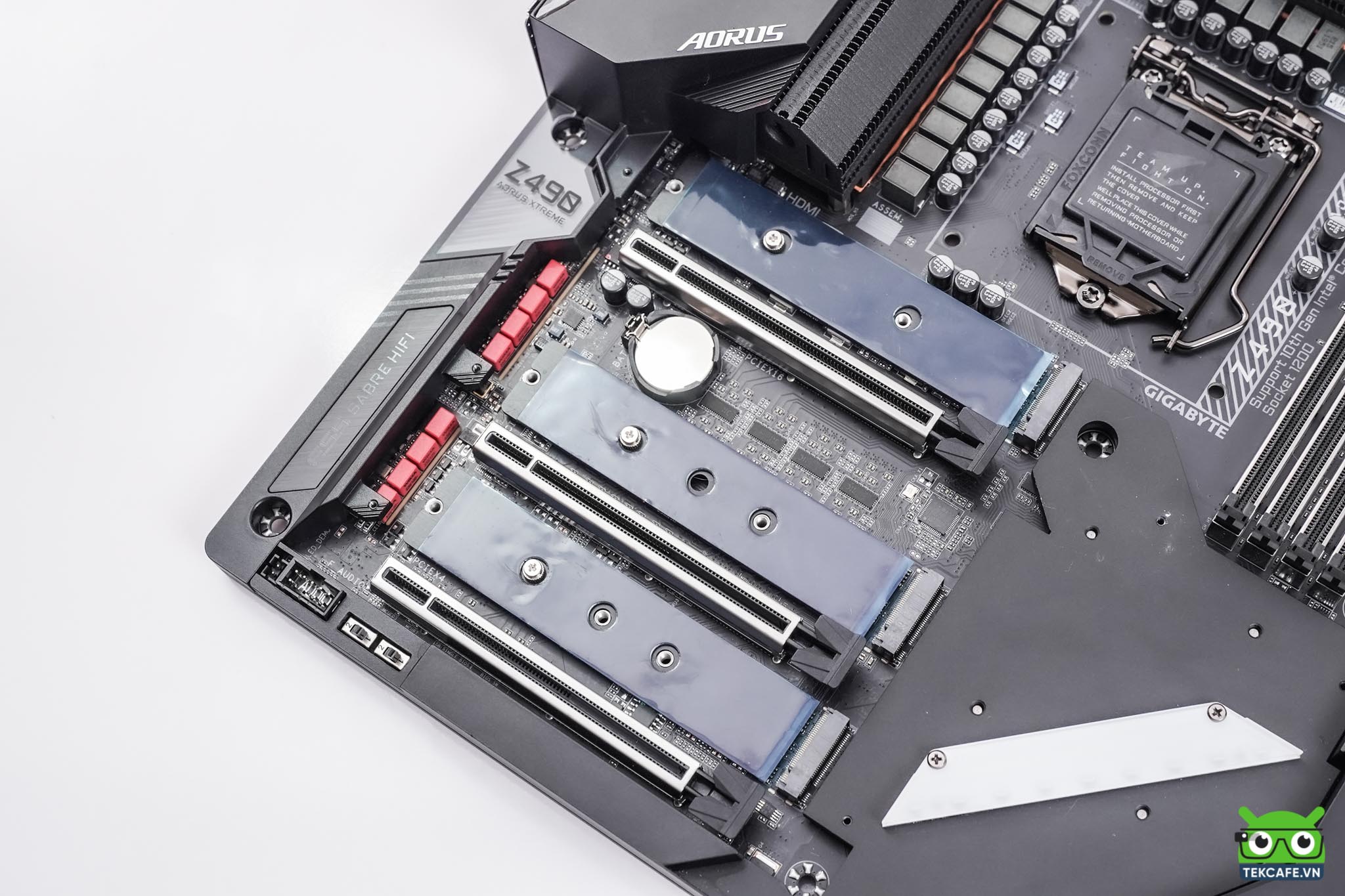 Gigabyte Z490