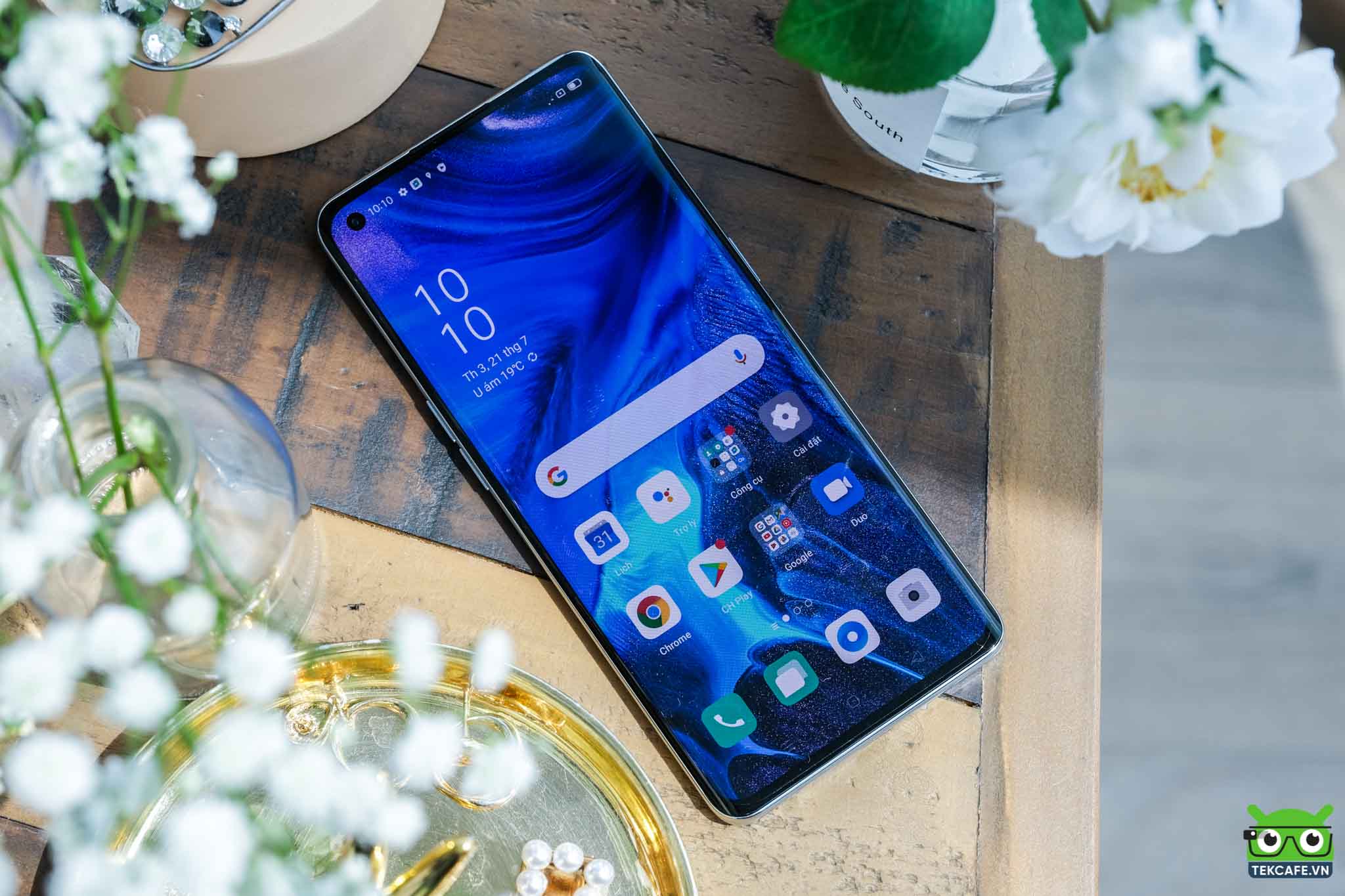 trên tay oppo reno4 pro