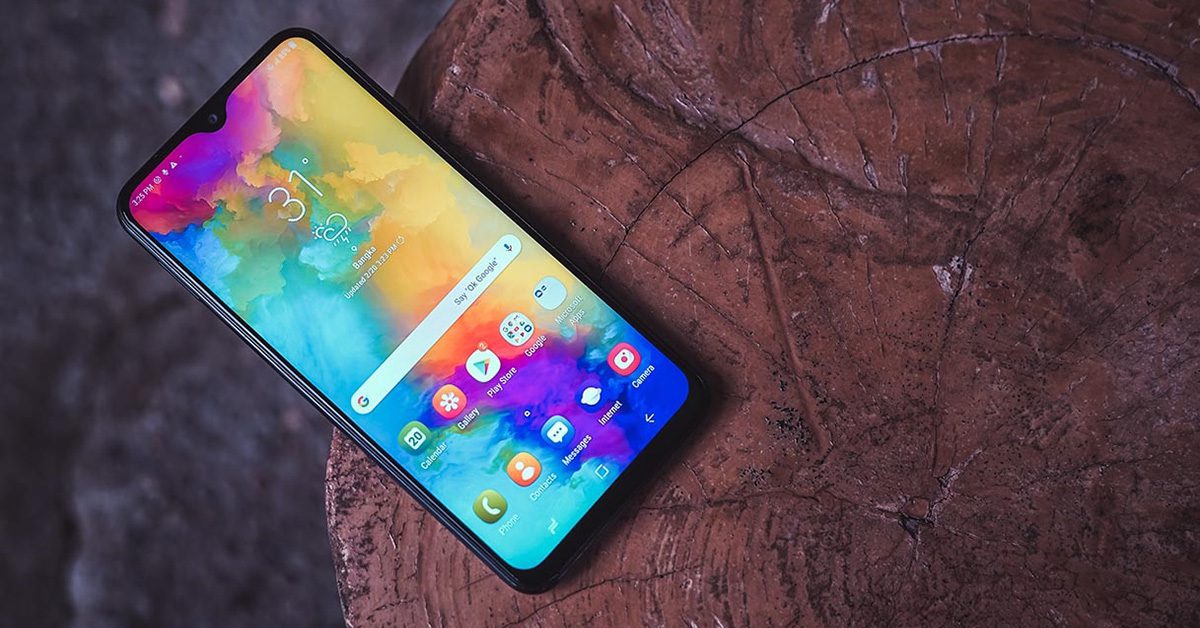 Samsung Galaxy M01s ra mắt: Màn hình LCD 6.2 inch, Helio P22 và pin 4.000mAh