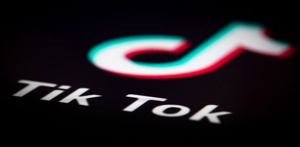 TikTok cùng các ứng dụng mạng xã hội Trung Quốc đang bị Mỹ "xem xét" cấm cửa