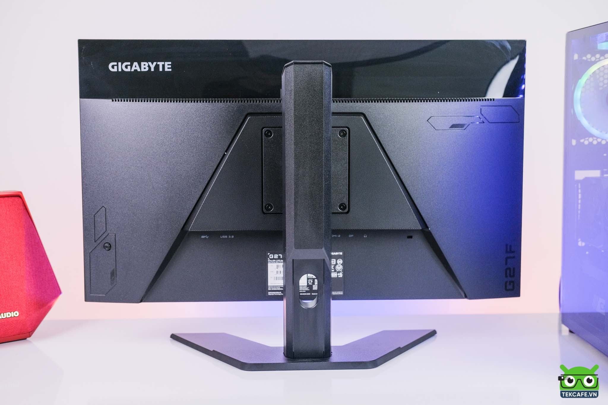 Gigabyte G27F
