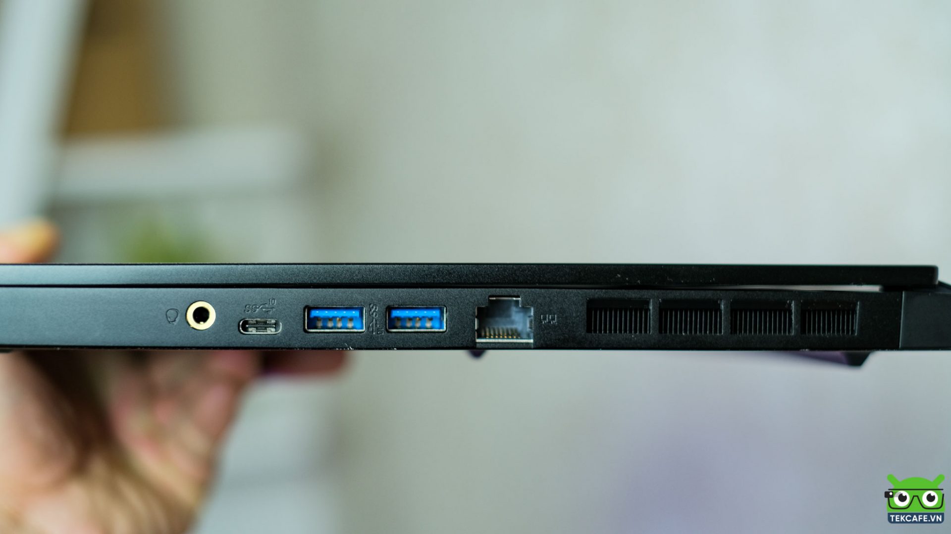 cổng kết nối gs66 stealth