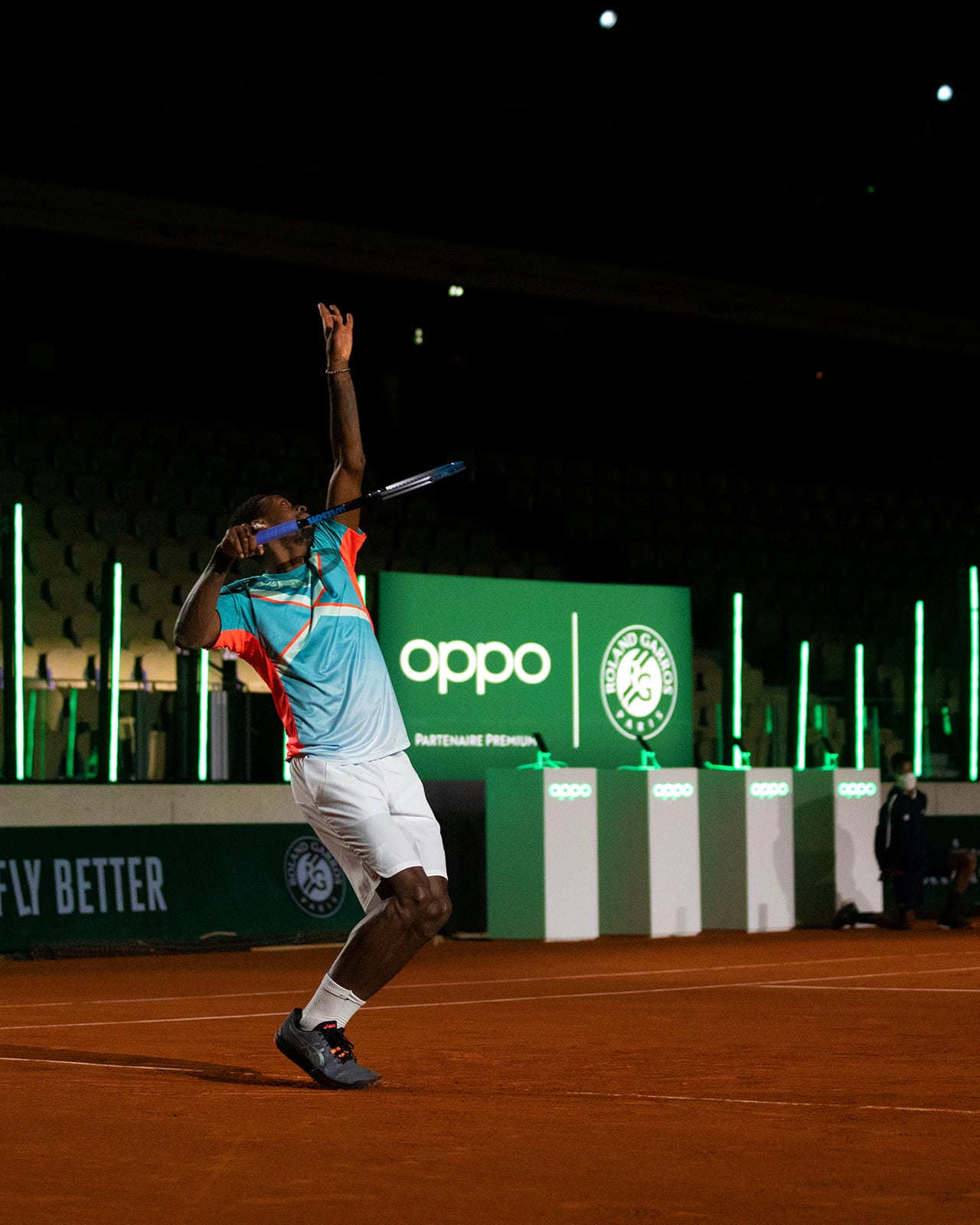 ngôi sao người Pháp Gael Monfils trên sân