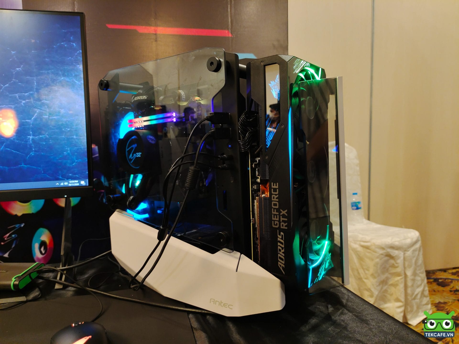 gigabyte aorus
