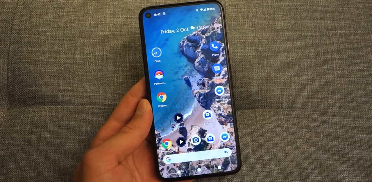 Google Pixel 5 có loa ẩn dưới màn hình tạo nét thiết kế mới