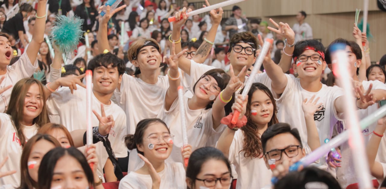 Hàng nghìn người trẻ thích thú với thông điệp “dám thể hiện, là chính mình” của realme