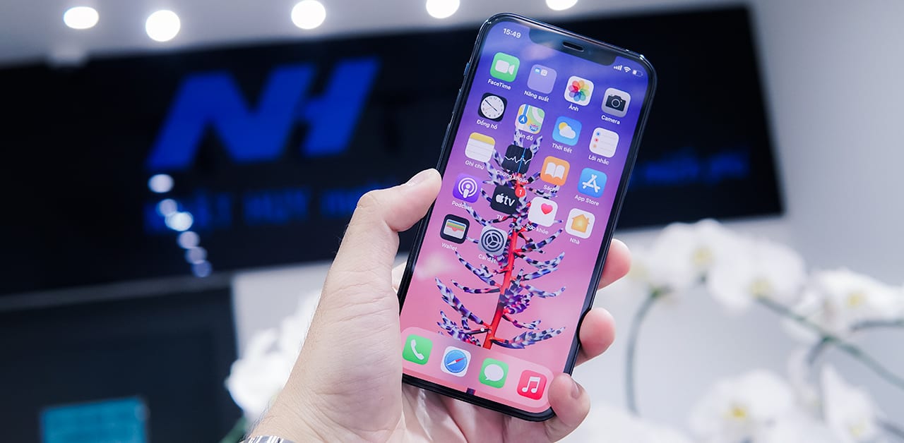 Trên tay iPhone 12 Pro Pacific Blue: Đẹp từ cái nhìn đầu tiên!