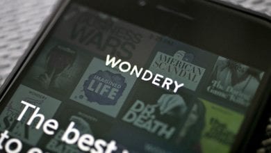 Apple và Sony tranh giành mua studio popcast Wondery có hơn 8 triệu người nghe