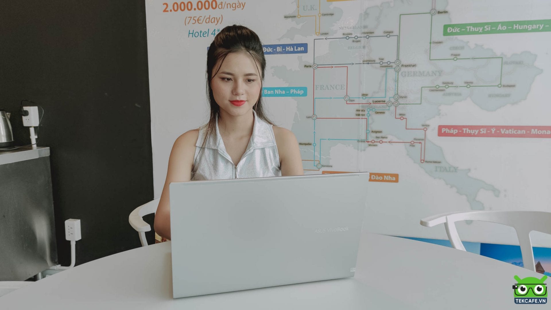 laptop thế hệ 2021
