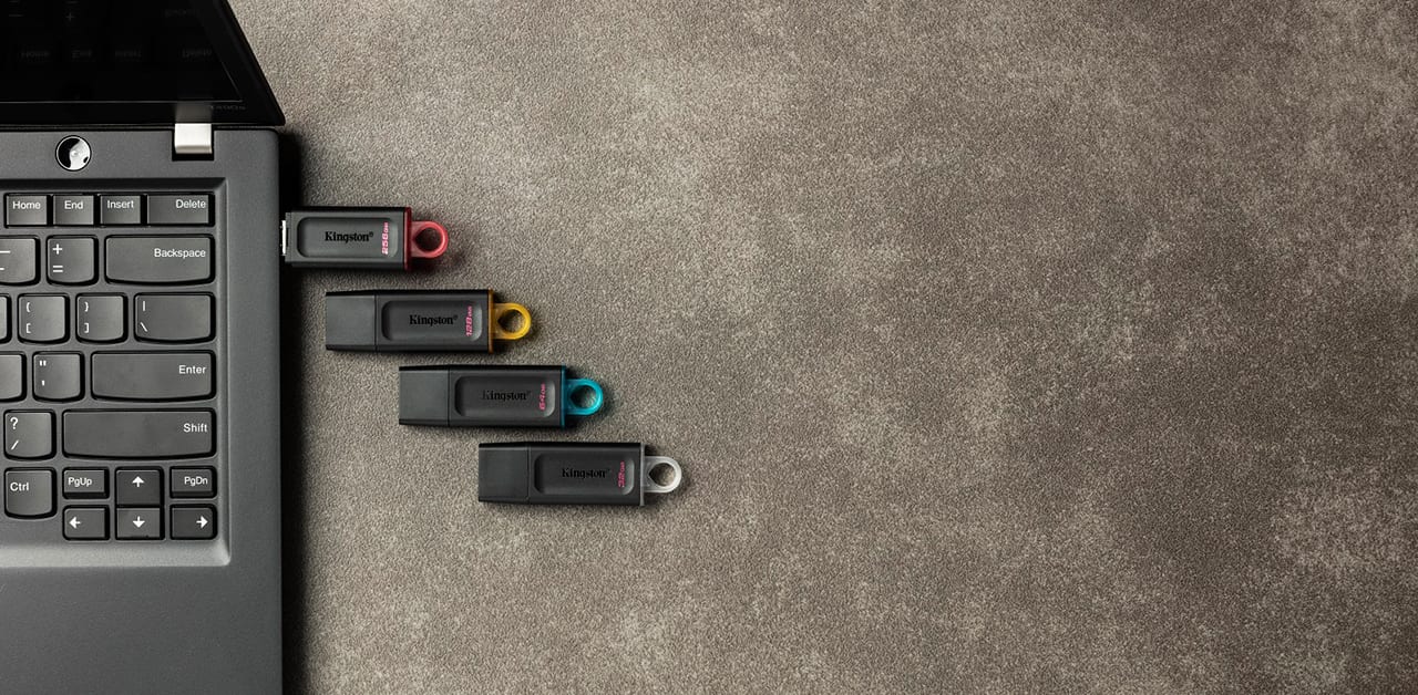 Kingston ra mắt các USB DataTraveler giúp người dùng lưu trữ những khoảnh khắc đáng nhớ nhất vào dịp năm mới sắp đến