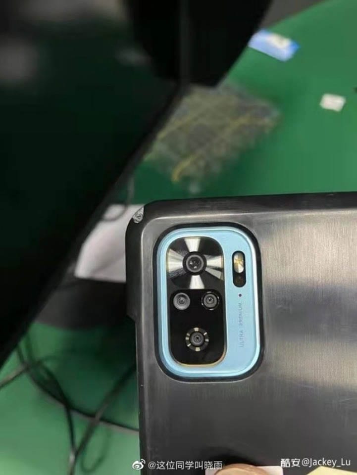 4 camera