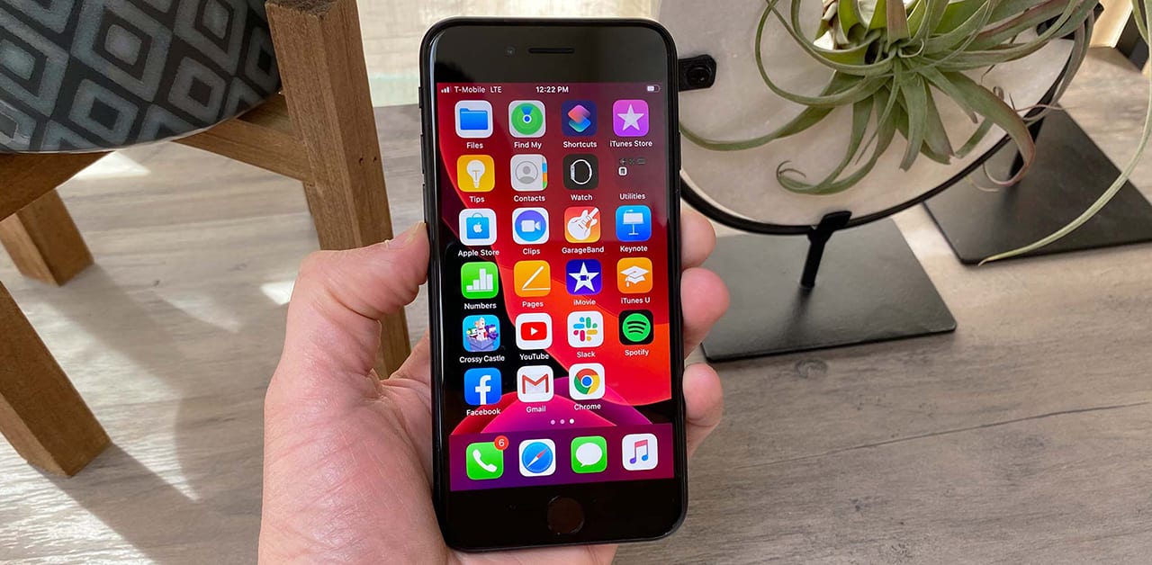 LG ngừng sản xuất màn hình LCD cho iPhone