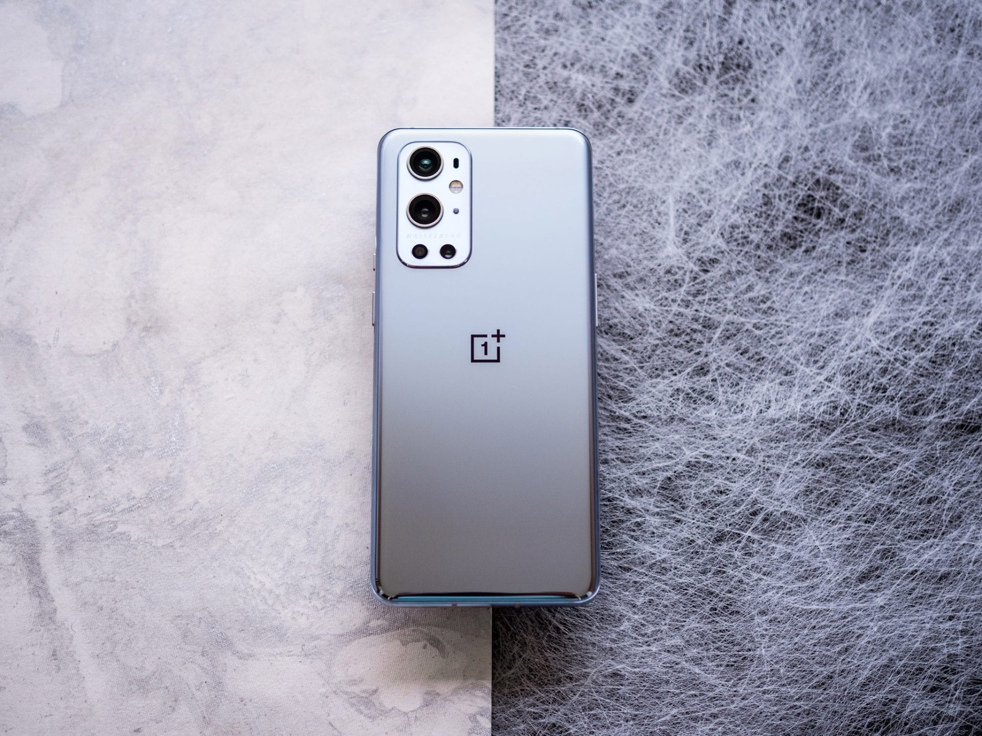 OnePlus 9 Pro gặp lỗi quá nhiệt khi sử dụng ứng dụng camera