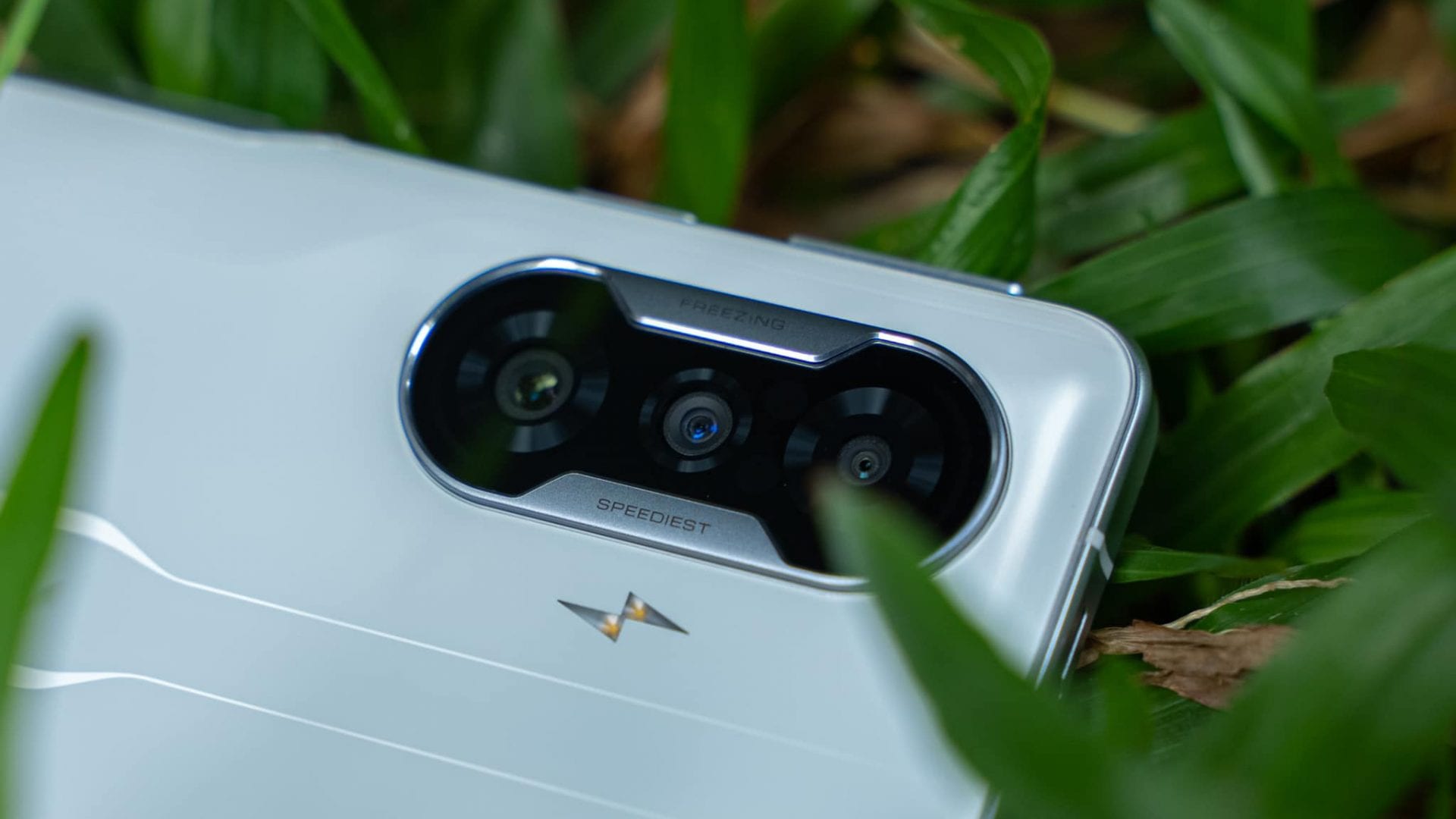 Redmi K40 Gaming Lite lộ diện cấu hình: Dimensity 1100, màn hình 120Hz, sạc nhanh 67W
