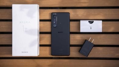 Trên tay Xperia 1 III: Smartphone cao cấp nhất của Sony, giá "cực sốc"