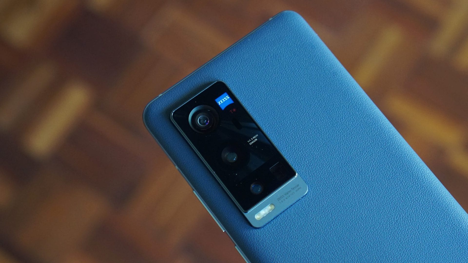 vivo X60T Pro+ trình làng: Snapdragon 888, sạc nhanh 55W, camera 50MP và giá từ 17 triệu đồng