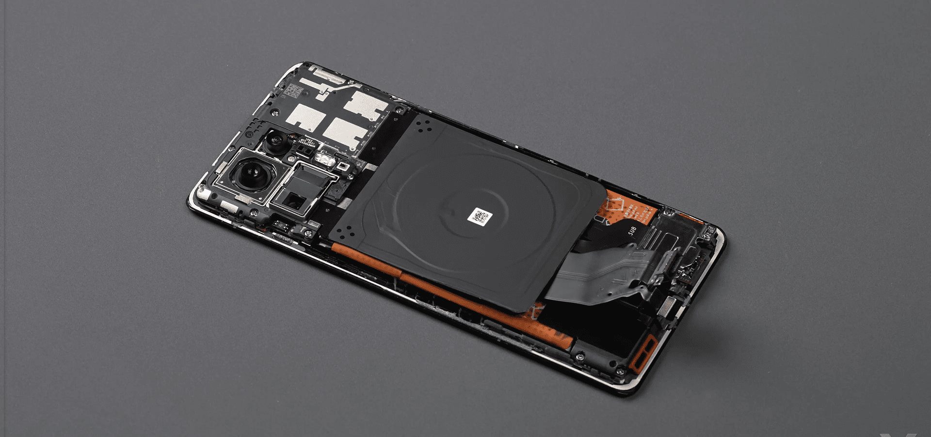 Tháo rời Xiaomi MIX 4