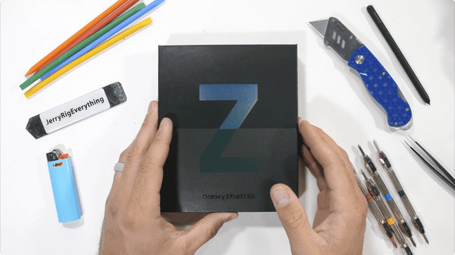 Samsung Galaxy Z Fold 3 bền hơn đến 80%