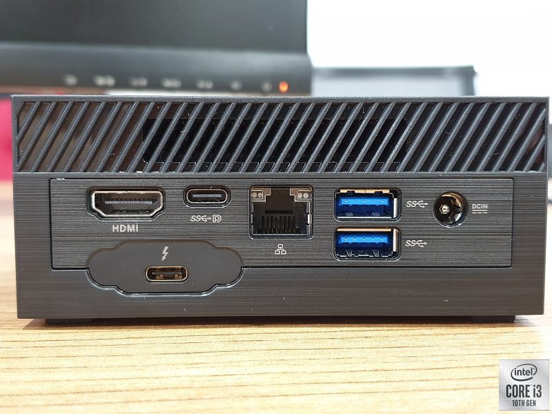 cổng kết nối ASUS PN62 đa sạng