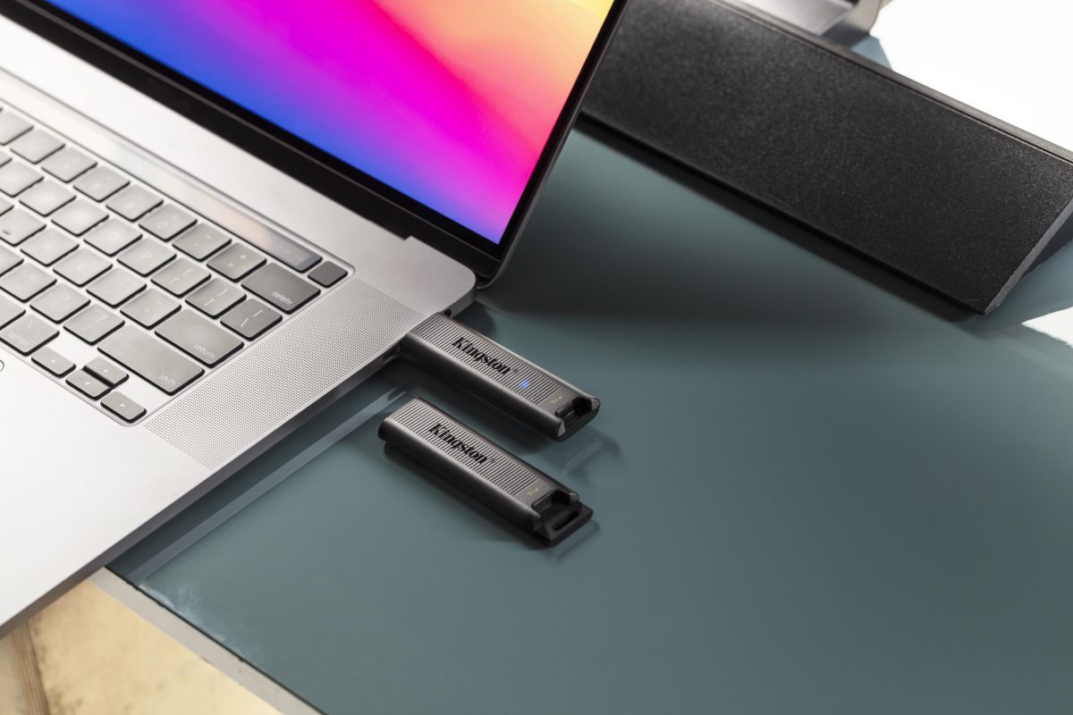 Kingston XS2000