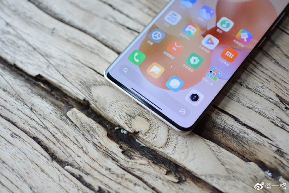 Xiaomi Civi