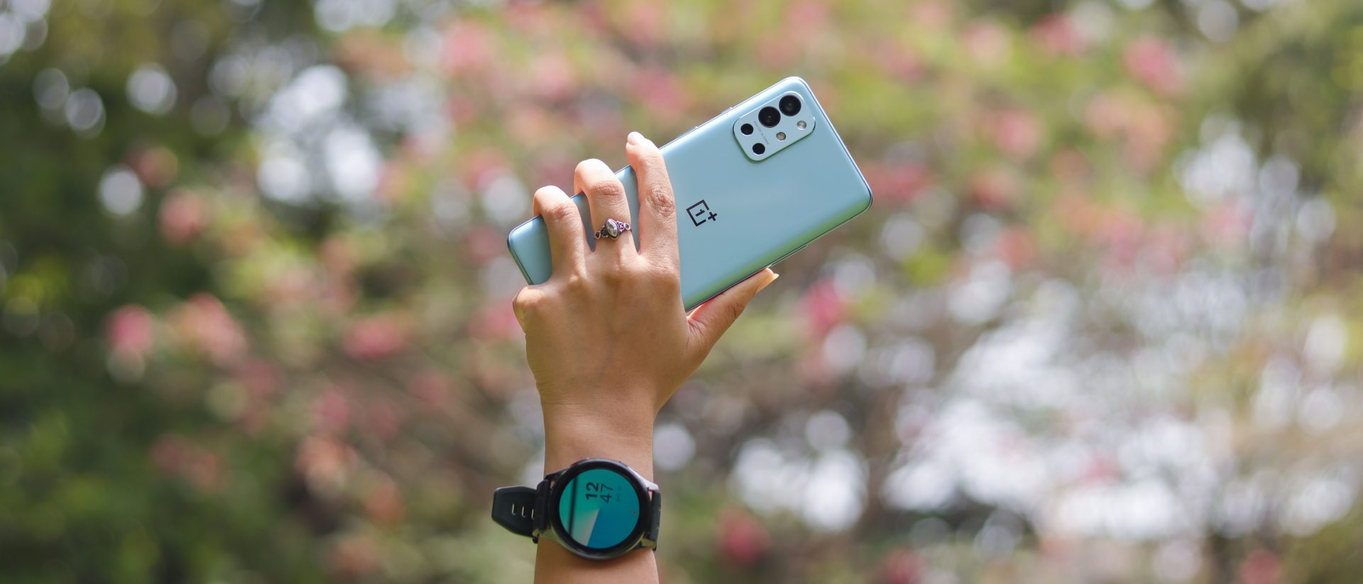OnePlus 9RT lộ diện với Snapdragon 888, màn E4 120Hz và sạc nhanh 65W