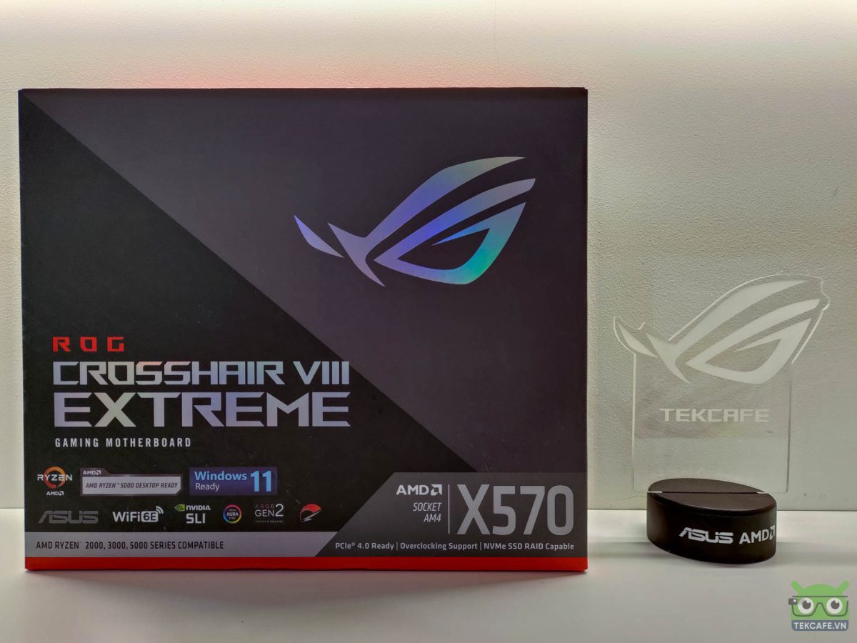 Mở hộp ROG X570 Crosshair VIII Extreme