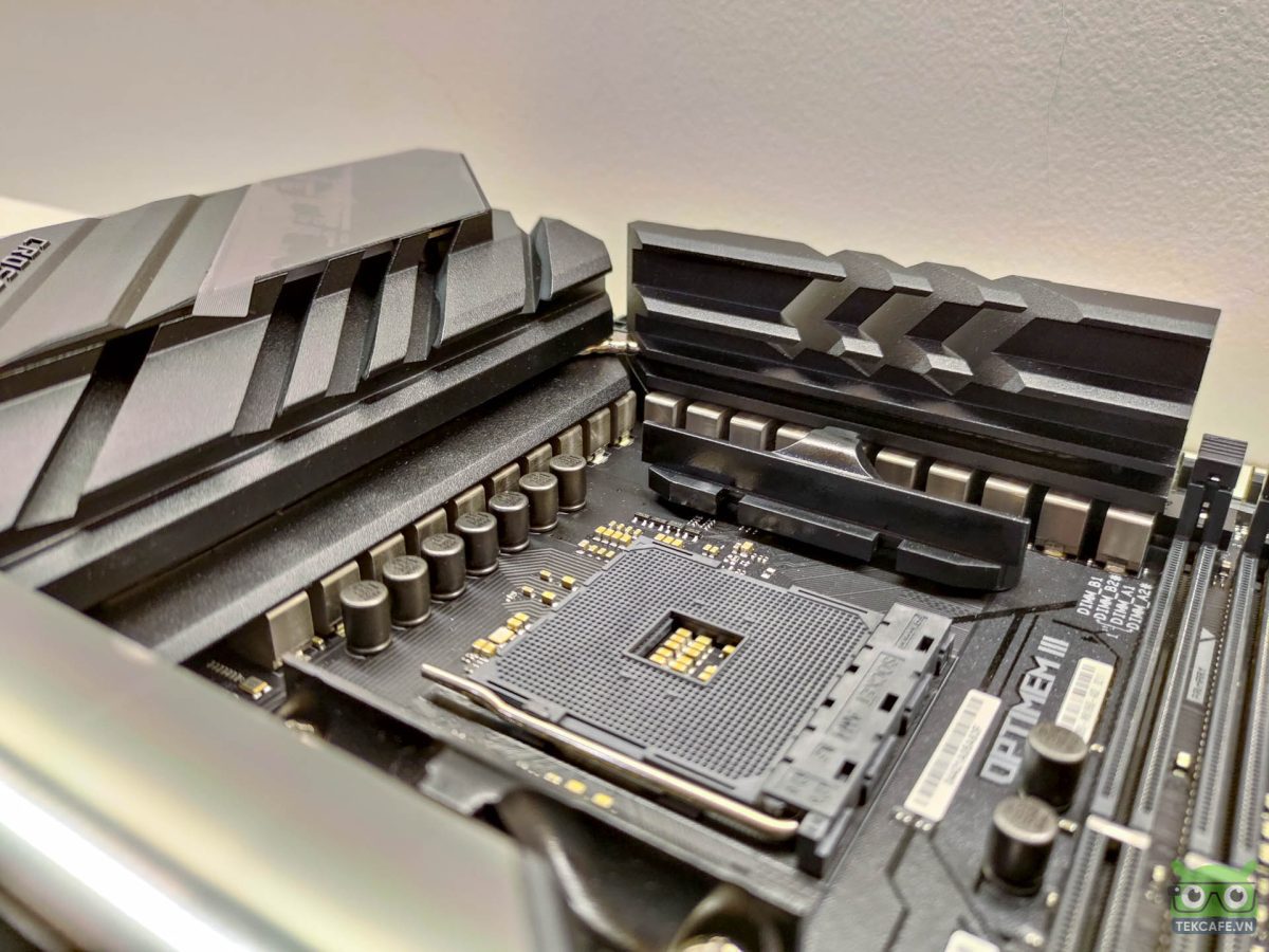 Dàn phase 18+2 trên ROG X570 Crosshair VIII Extreme