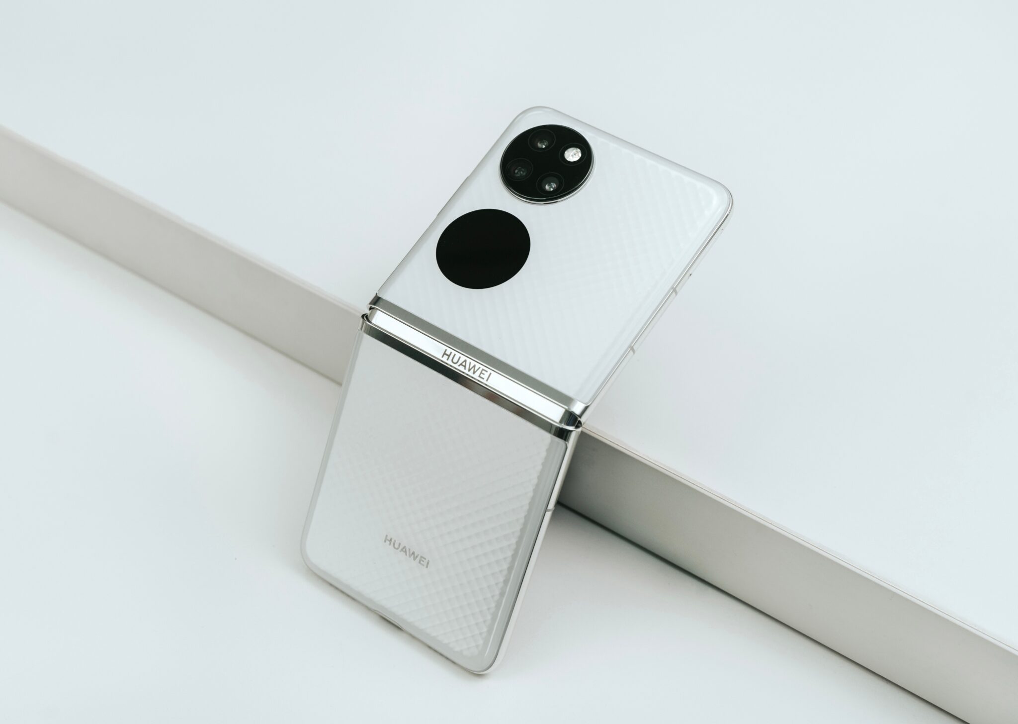 Huawei P50 Pocket