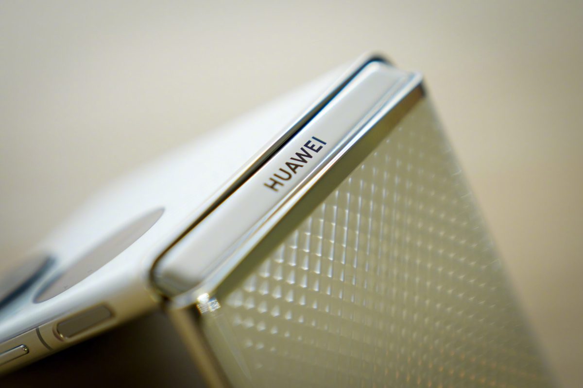 Huawei P50 Pocket
