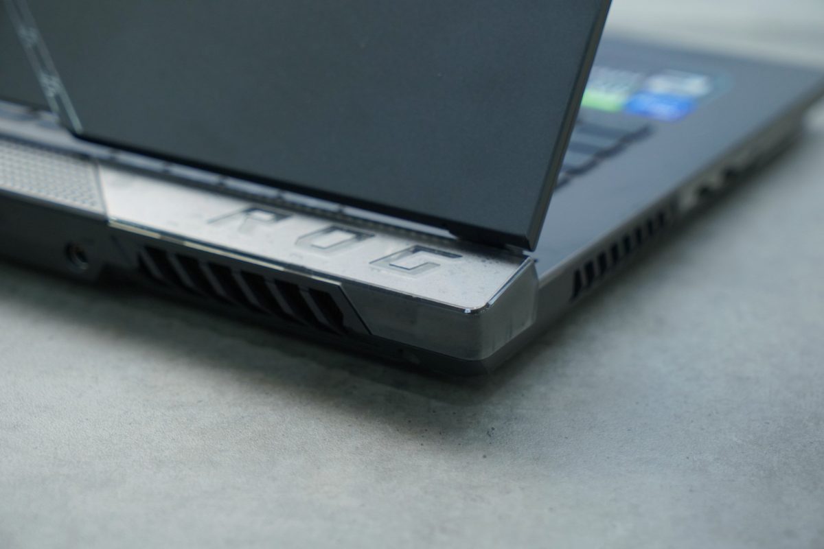 ROG Strix SCAR 15