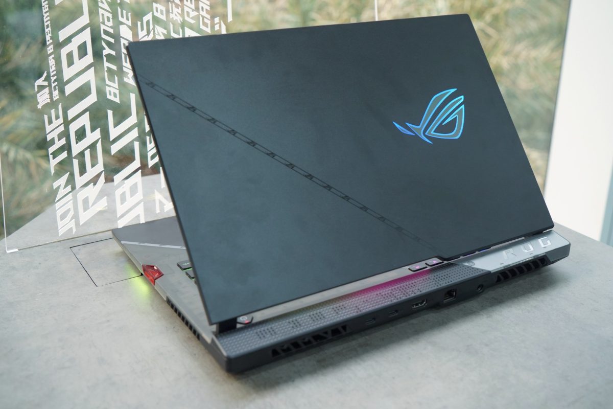 ROG Strix SCAR 15
