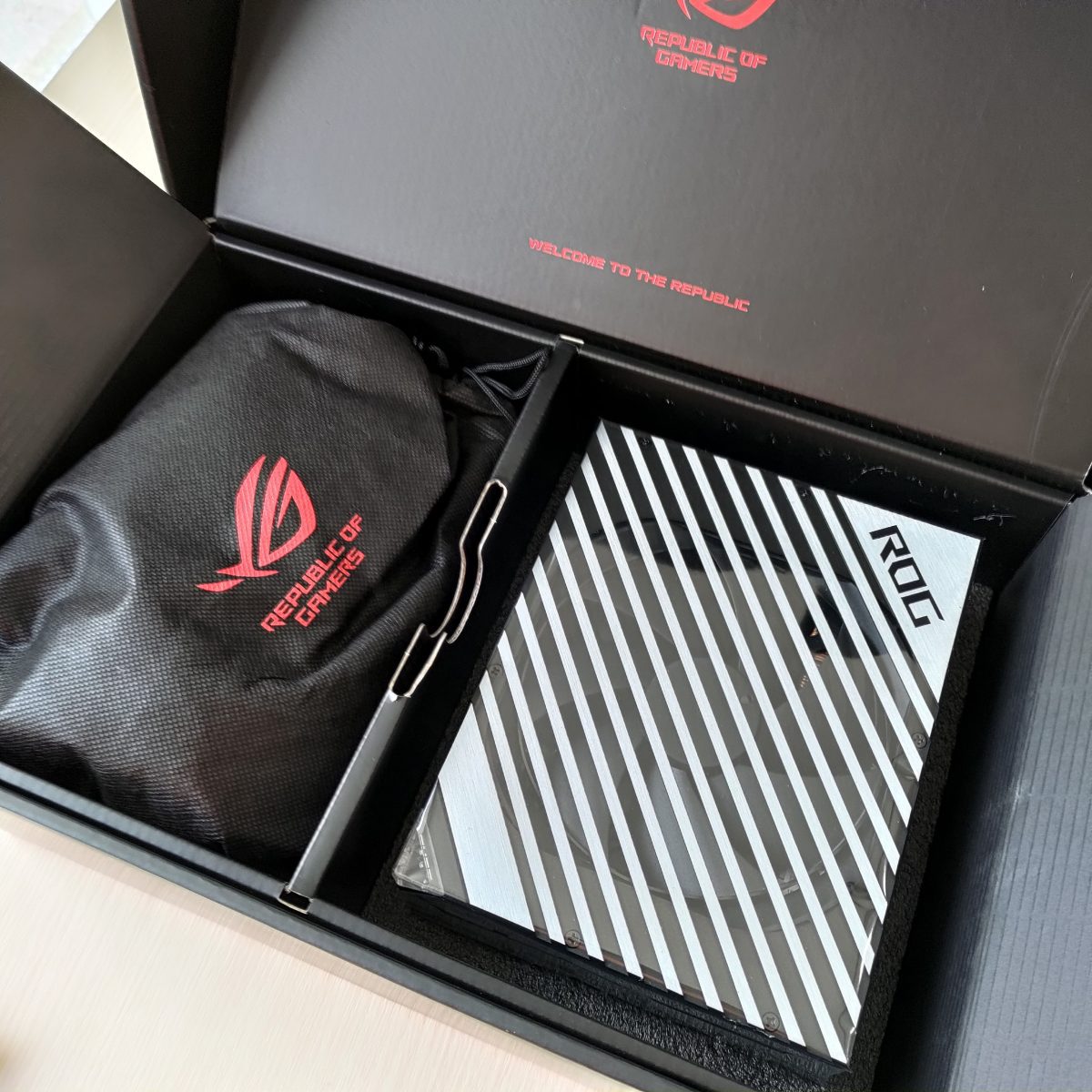 ROG Thor 1000W Platinum II
