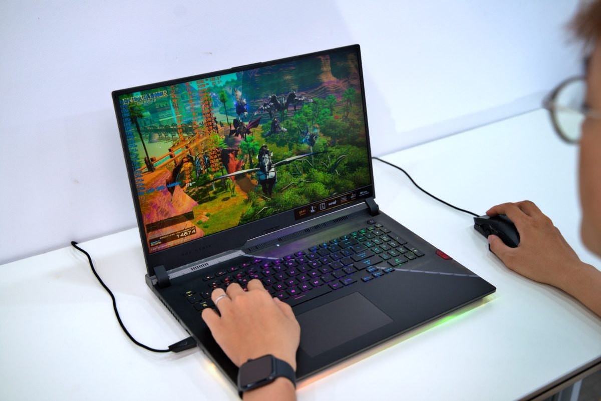 ROG Strix SCAR