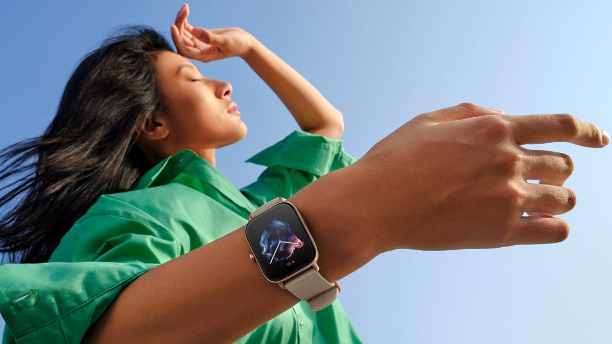 Amazfit GTS 3 on hand