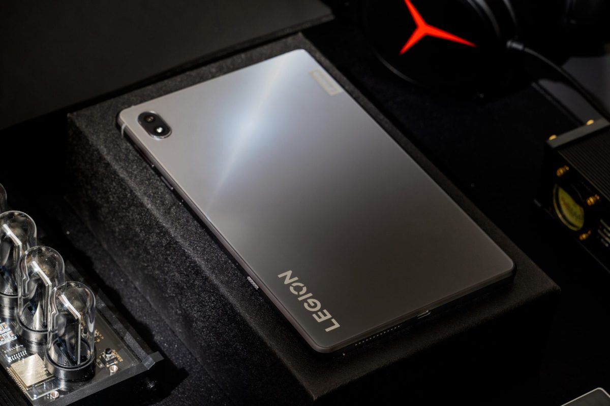 Legion Y700