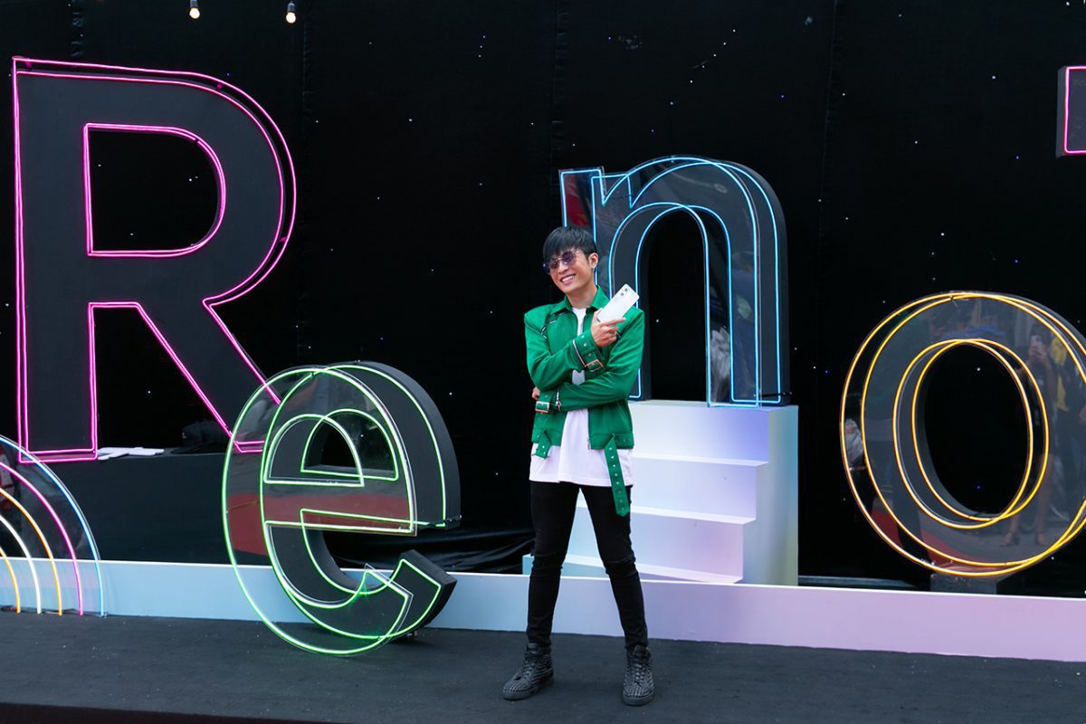 đặt hàng reno7