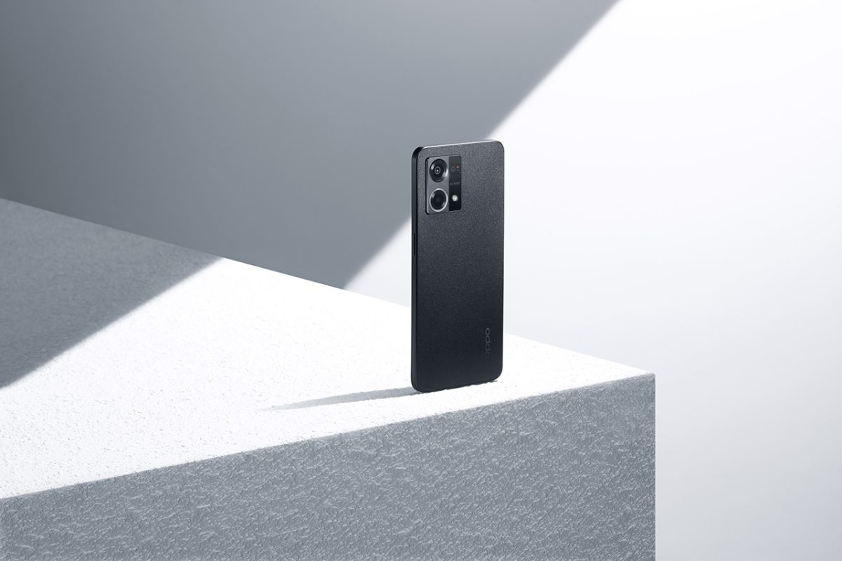  OPPO Reno7 