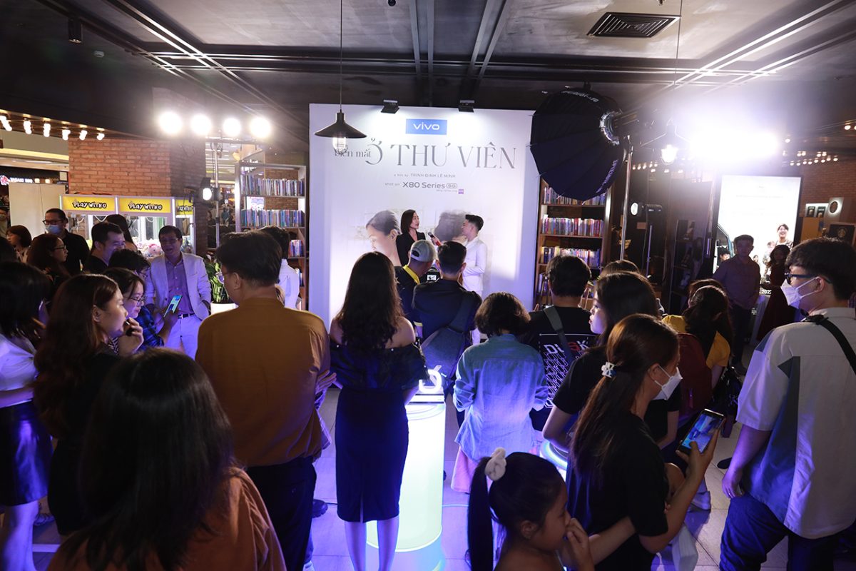 Biến mất ở Thư Viên