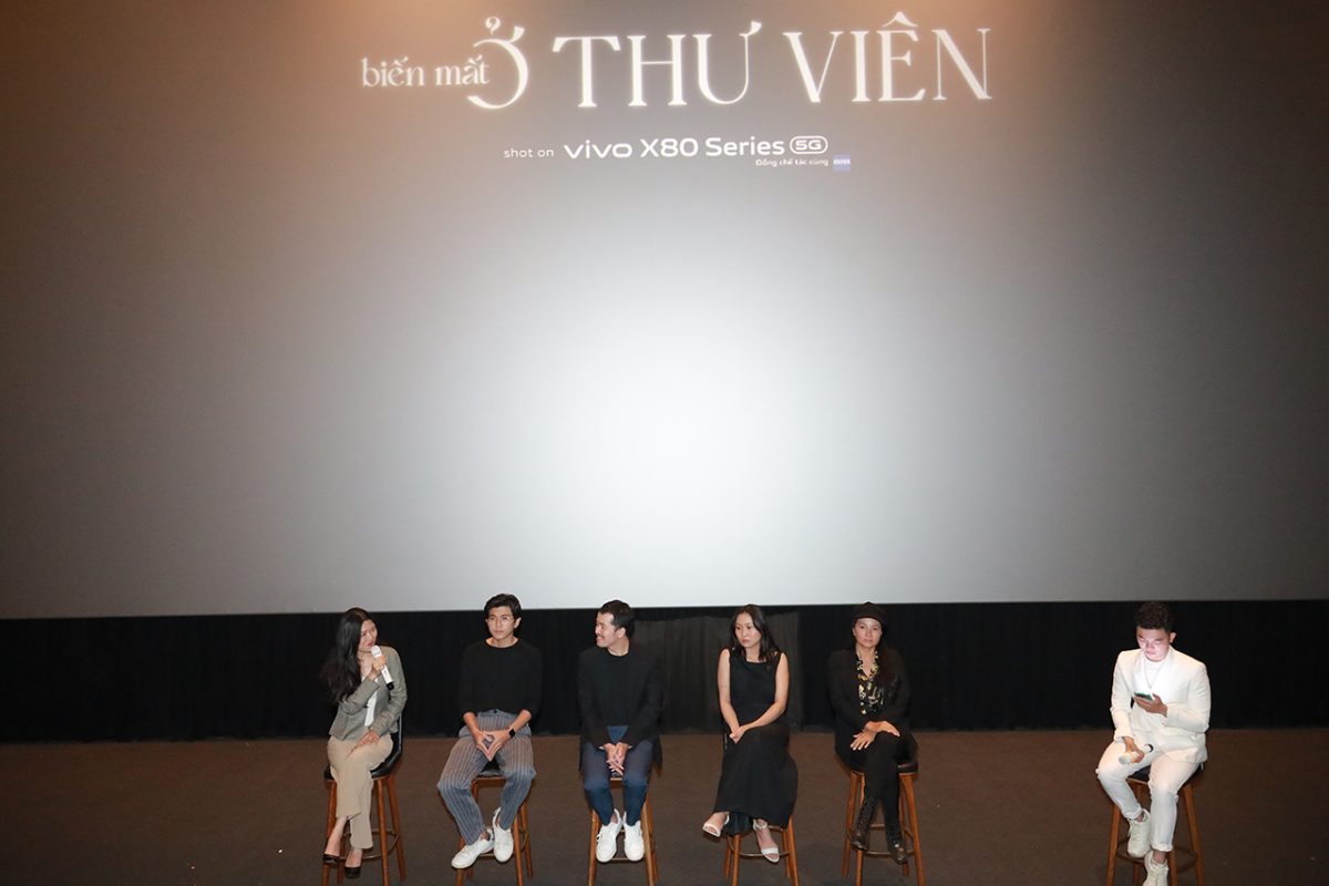 Biến mất ở Thư Viên