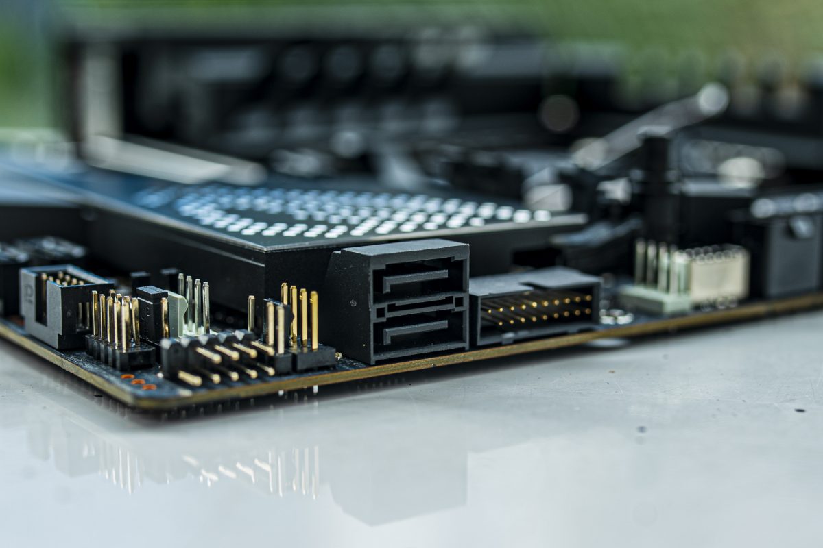 ROG CROSSHAIR X670E GENE