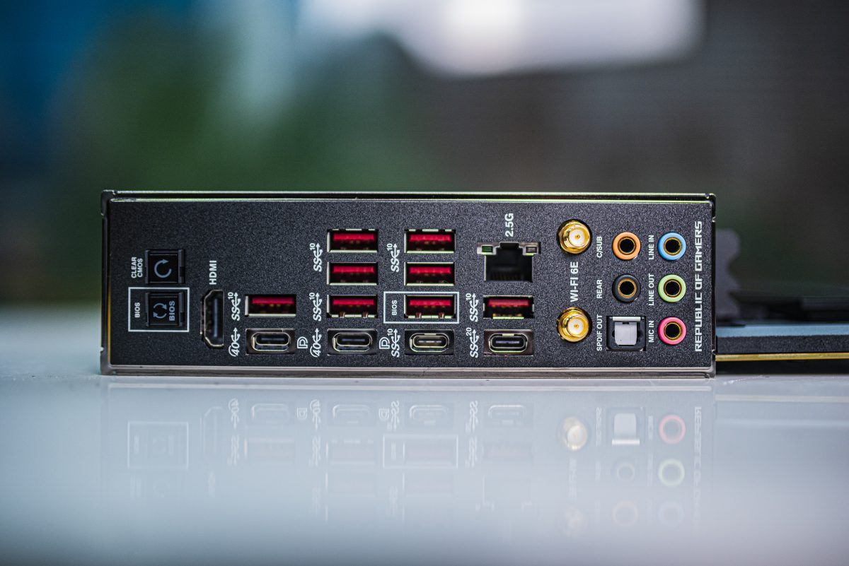 ROG CROSSHAIR X670E HERO