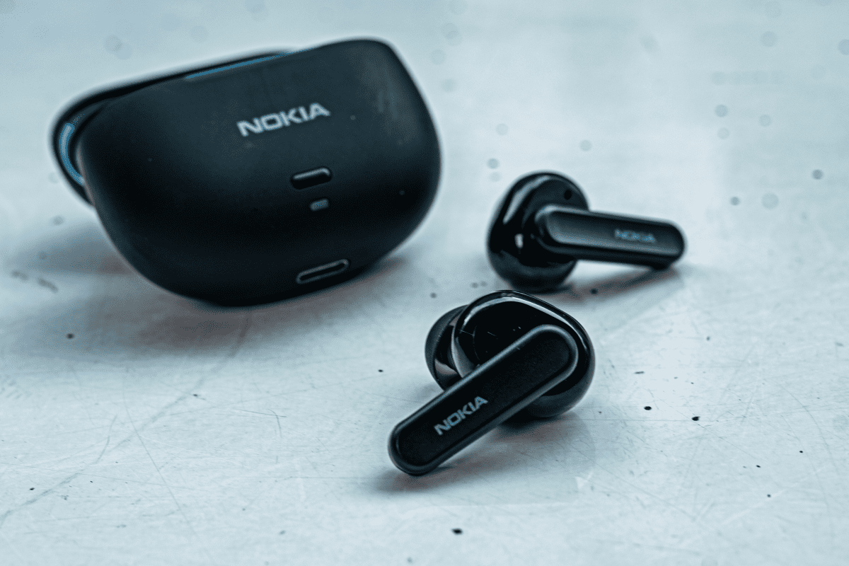 Trên tay Nokia Go Earbuds 2 Pro