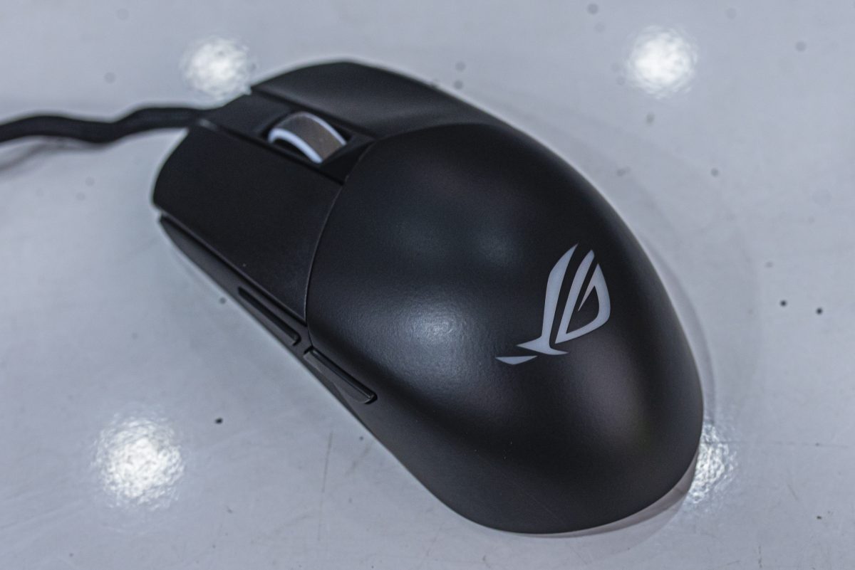 ROG Strix Impact III