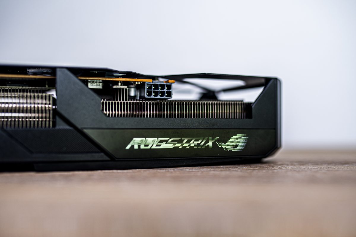 ROG Strix Radeon RX6650 XT