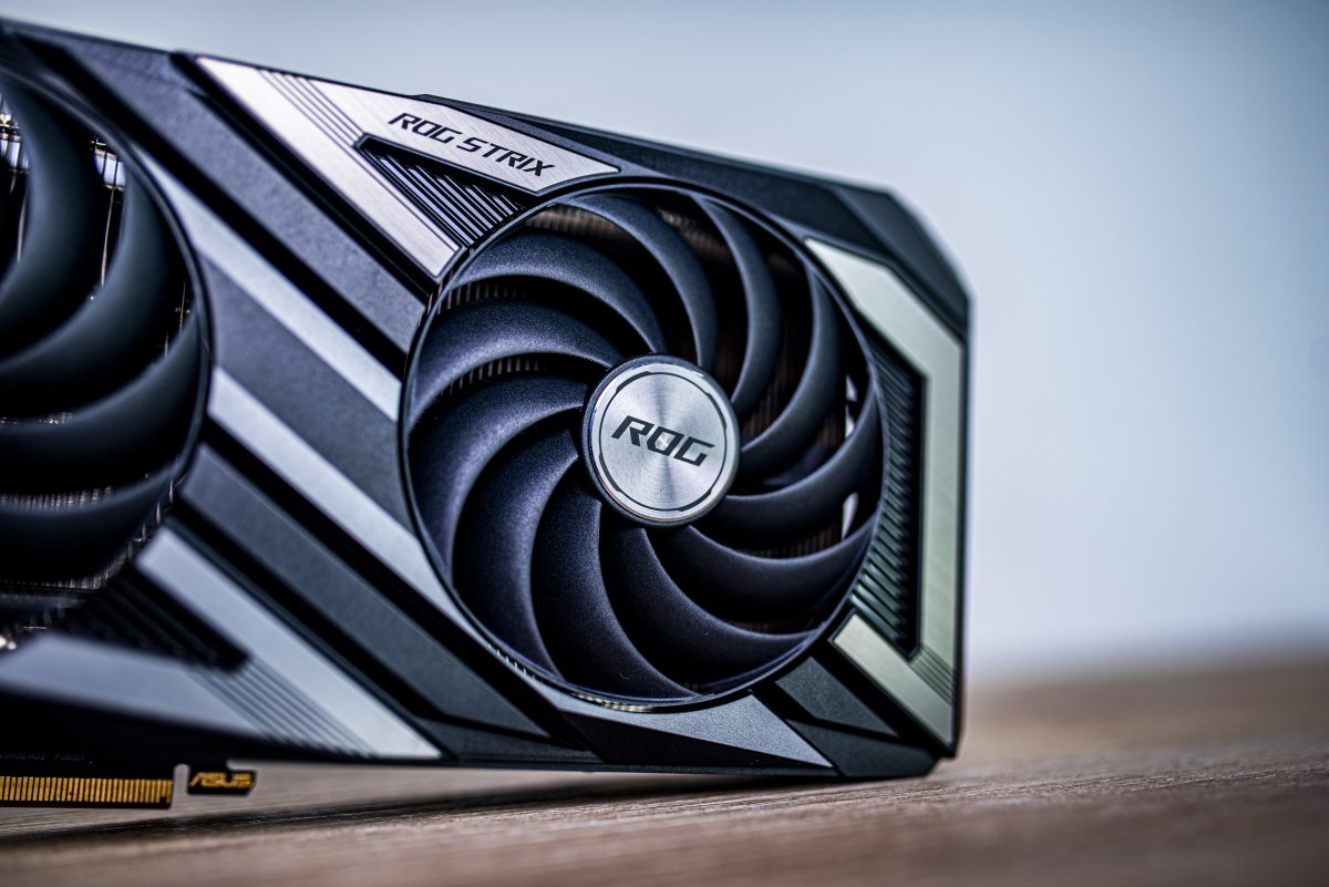 ROG Strix Radeon RX6650 XT