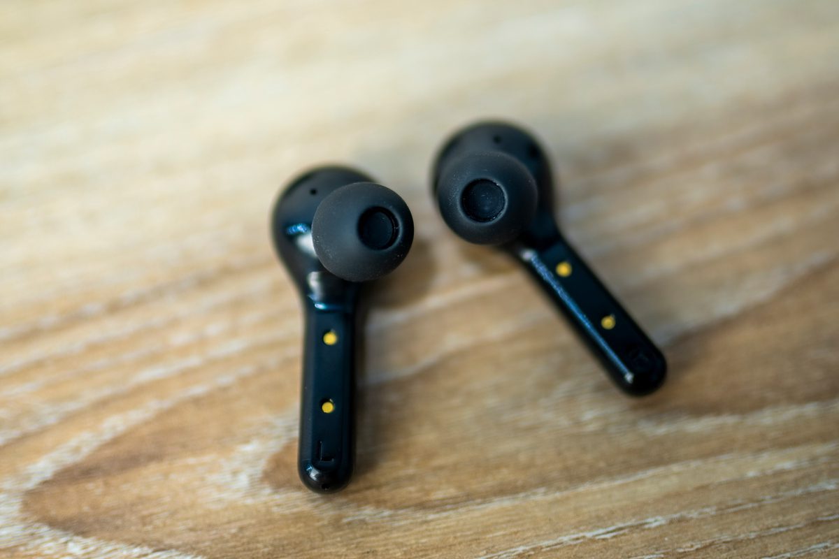 Motorola Moto Buds 085