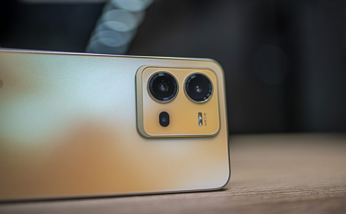 vivo V25 5G